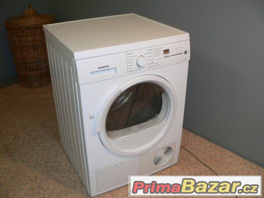 Sušička Siemens WT46E373EX kondenzační – fotografie 1