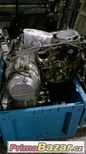 Kawasaki Z 650 - motor-díly – fotografie 1