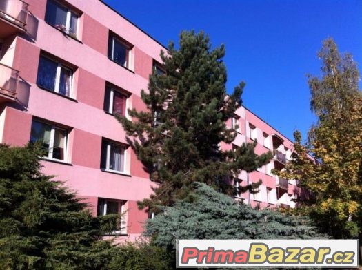Prodej bytu 3+1 s balkonem Bílina, Za Chlumem blok 8 – fotografie 1