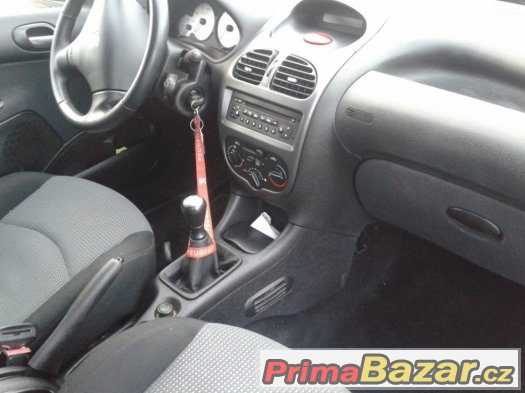 Peugeot 206SW 1.4i CNG – fotografie 2