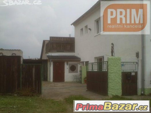 Rodinný dům Běsno-Kryry – fotografie 3