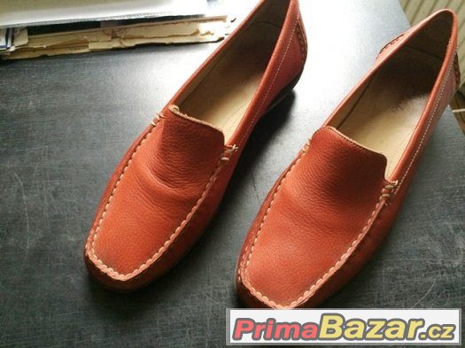 Dámské mokasíny - Oranžové barvy. Málo nošené. Značka Clarks – fotografie 1