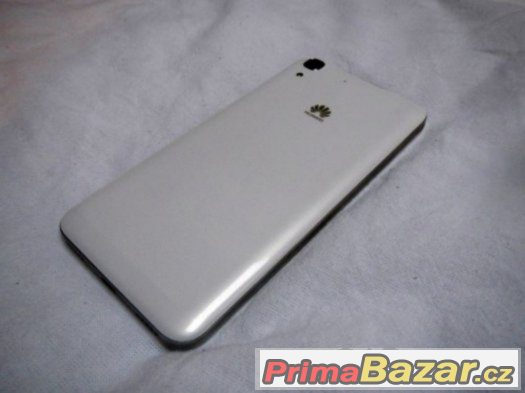 HUAWEI Y6. Luxusní zánovní telefon. Komplet balení, záruka. – fotografie 4