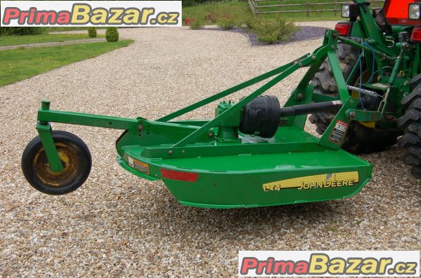 John Deere 790 - traktor je v perfektním stavu! – fotografie 4