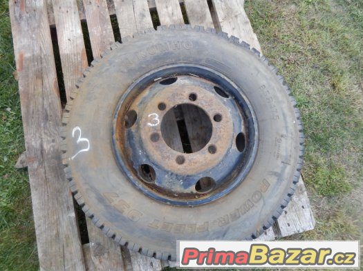 KUMHO POWER FLEET 937, 8.5 R 17.5 – fotografie 1