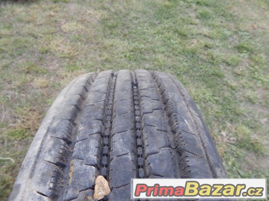 FIRESTONE FS 400; 8.5R 17.5; 12PR (121/120M) – fotografie 2