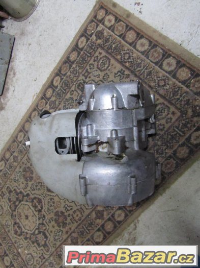 motor – fotografie 2