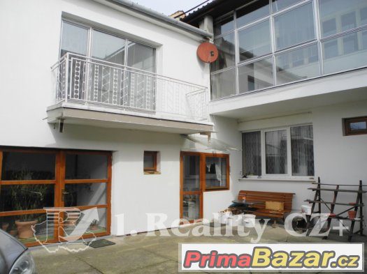 Prodej prostorného RD se zahradou, Otaslavice – fotografie 2