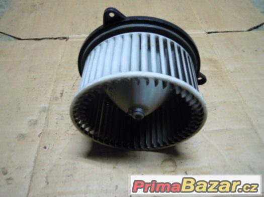 Mazda 323 BJ, r.v. 98 - 03 - ventilátor topení – fotografie 3