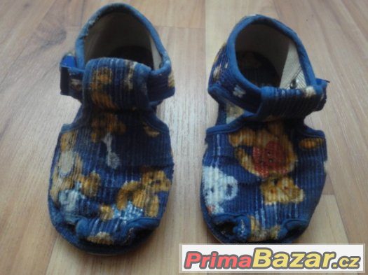 Dětské bačkůrky. Délka stélky cca 14cm. Dětské boty jsou pou – fotografie 1