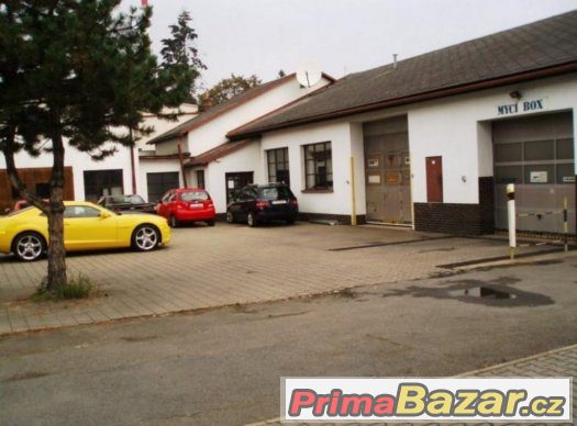 RD, autosalon a autoservis – Opava Komárov – fotografie 3