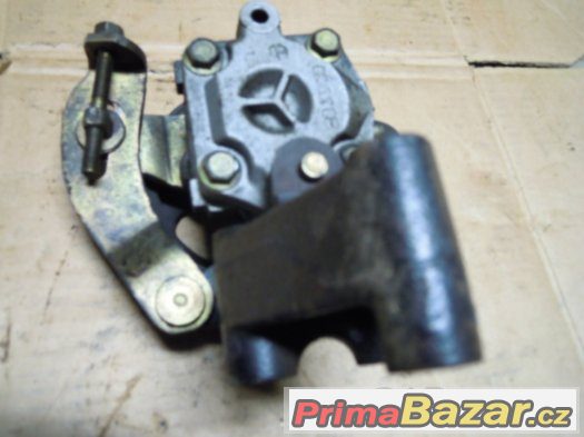 Mazda 323 BJ 1.5, r.v. 98 - 03 - čerpadlo servo řízení – fotografie 4