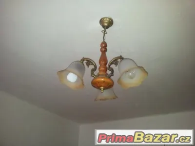 stropní světlo, lustr