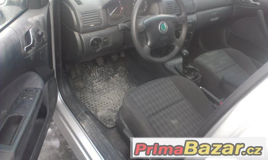 Škoda Octavia 1,9 Tdi TOUR- combi, r.v. 2006 – fotografie 5