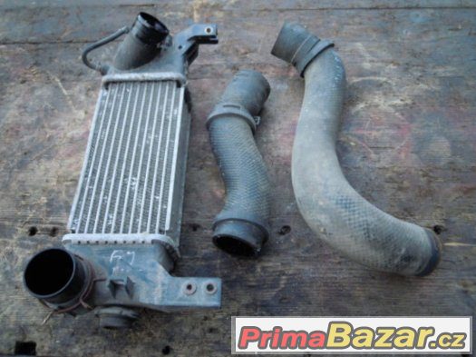 Mazda 323 BJ 2.0 DiTD - intercooler + tlaková hadice – fotografie 1