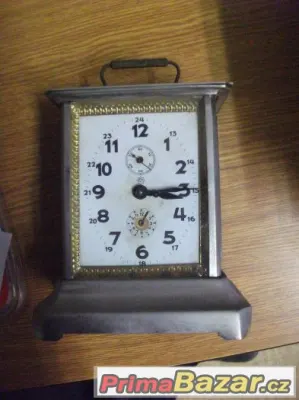 staré hodiny, cena 990,-Kč