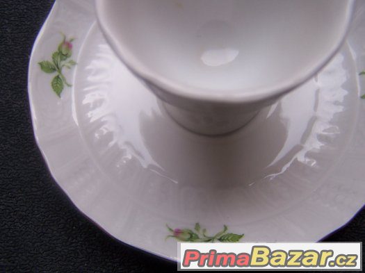 Porcelánový stojánek na vejce – fotografie 2