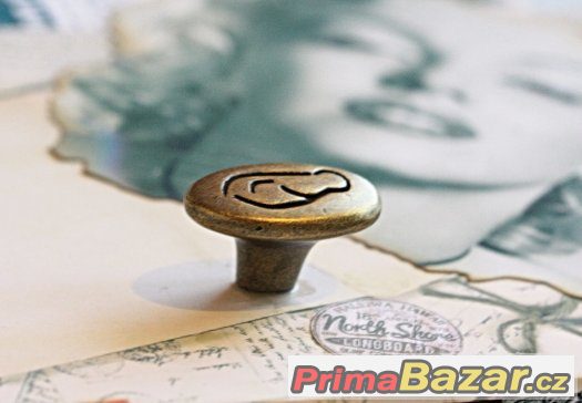 Krabička retro "Merilin Monroe" na drobnůstky – fotografie 4