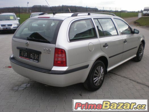 Škoda Octavia combi 1,6, 75 kW – fotografie 2