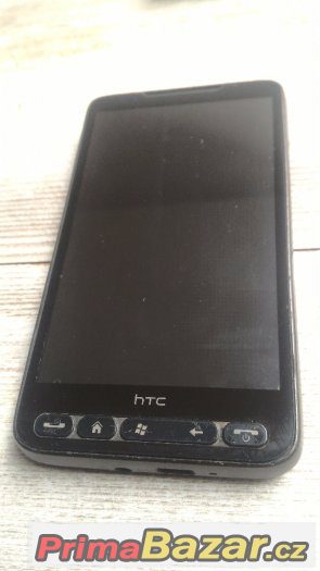 HTC HD2 na nd + zákl deska a záda – fotografie 2