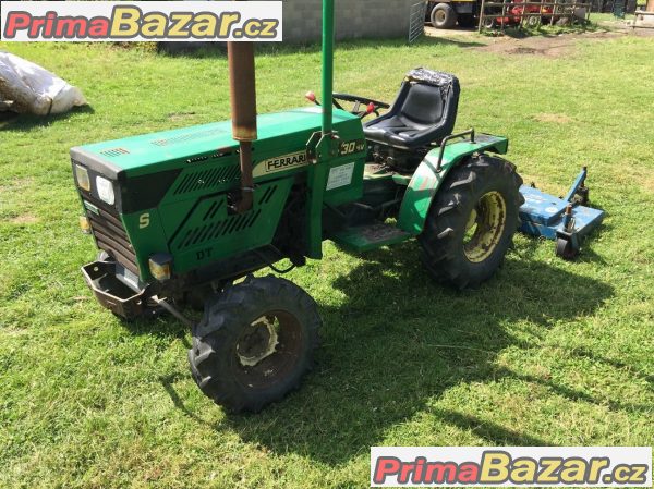 Malotraktor Ferrari 30 -- ve skvělém stavu! – fotografie 1