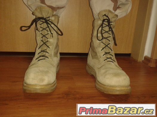 army boty – fotografie 1