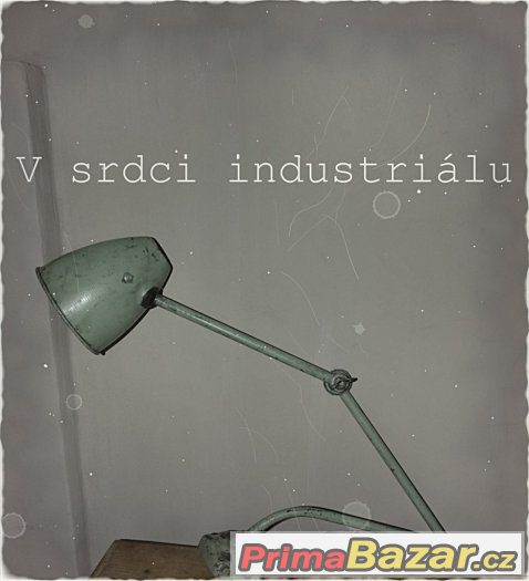 Industriální lampa – fotografie 1