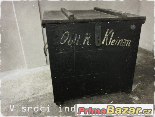 Starý vojenský kufr, – fotografie 2