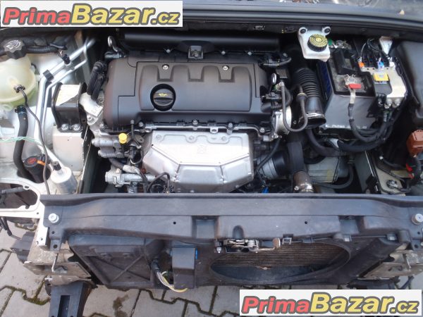 PEUGEOT 308 havarovany bok + p – fotografie 3