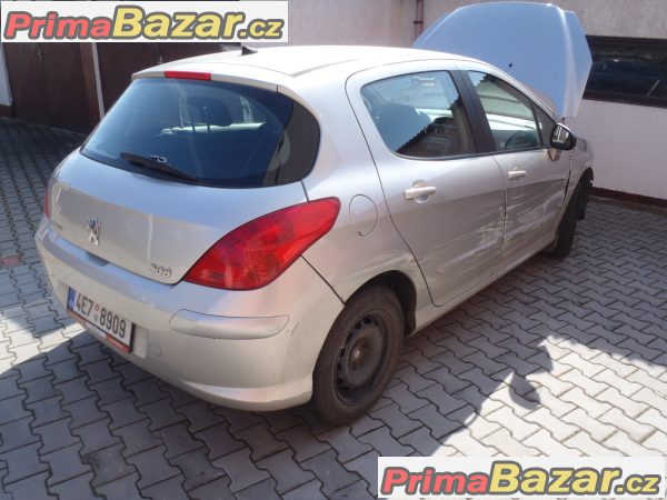 PEUGEOT 308 havarovany bok + p – fotografie 5