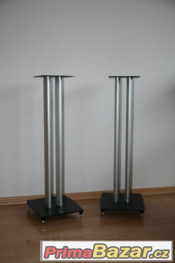 Designové stojany na repro Solidsteel – fotografie 1