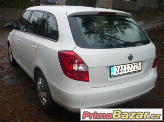 Škoda Fabia 1,6 TDi 55 kW combi. Elegance,Servisní kniha – fotografie 2