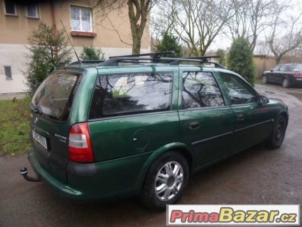 Zachovalý Opel Vectra combi EB 11 – fotografie 3