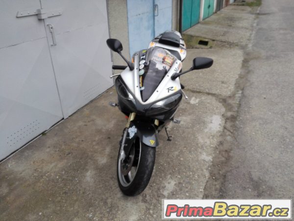 Yamaha YZF R1 – fotografie 2