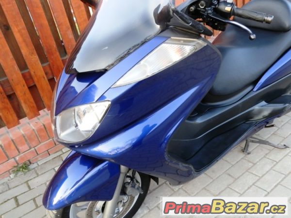 Yamaha YP 400 Majesty, skútr – fotografie 6