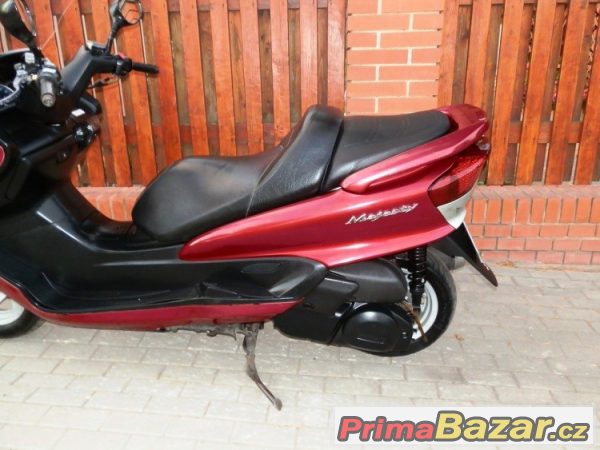 Yamaha YP 250 Majesty, skútr – fotografie 4