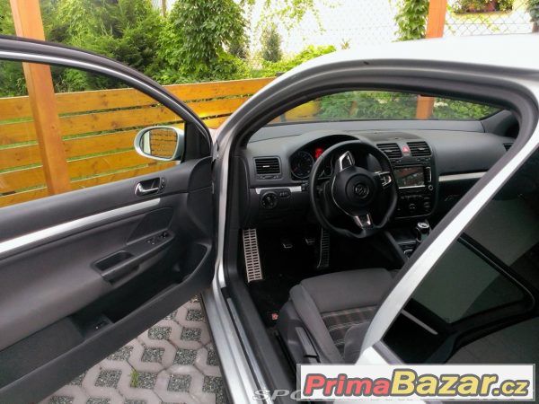 VW GOLF 5 GTI, 225kW, serviska  – fotografie 6