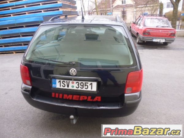 VW PASSAT VARIANT 1,8 benzín  – fotografie 5