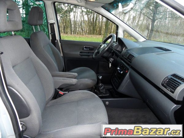 VW Sharan 1.9 TDi 96kW 7 místné – fotografie 4