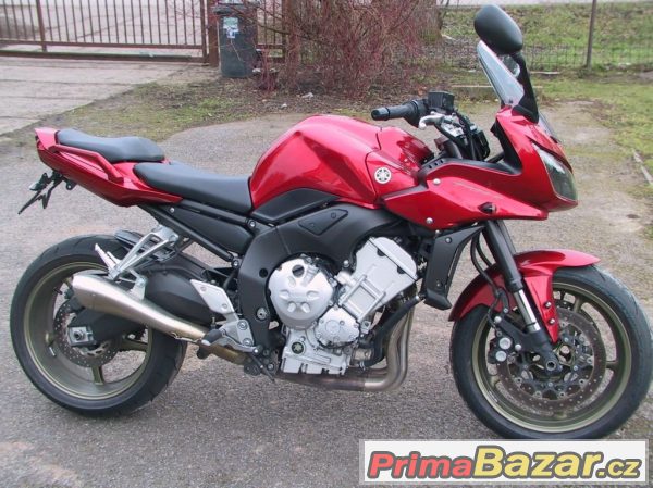 Yamaha FZ 1 Fazer, silniční cestovní – fotografie 1