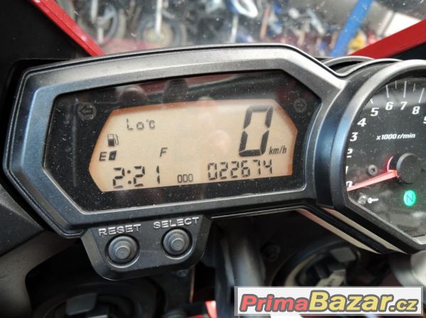 Yamaha FZ 1 Fazer, silniční cestovní – fotografie 5