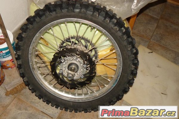 Yamaha YZ250 F motocross – fotografie 3