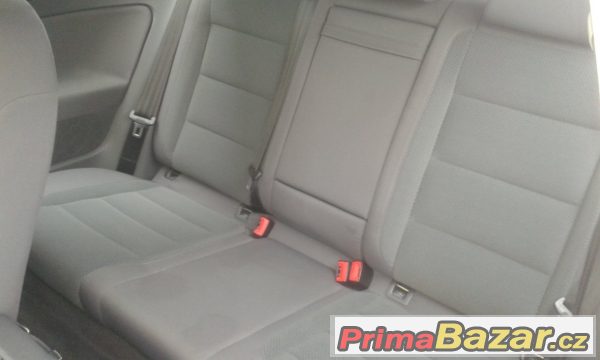 VW Golf 1.9 TDi 77kW 3 dv hatchback – fotografie 3