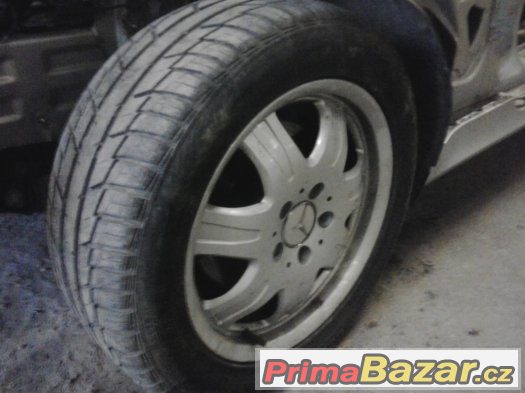 Sada limcovych alu 16" mercedes , obuto letni pneu 75% – fotografie 1