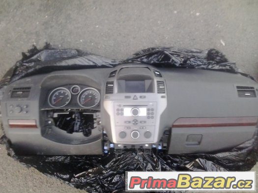 Kompletni palubni deska Zafira 2008 vcetne volantu atd – fotografie 2
