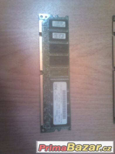Prodám paměti ram 3kusy 64MB – fotografie 2