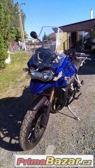 Triumph Tiger 1200 Explorer, silniční enduro – fotografie 3