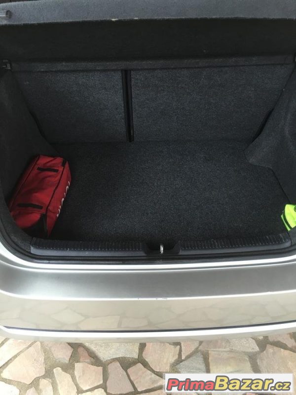 TOYOTA COROLA 1.4 SFX – fotografie 5