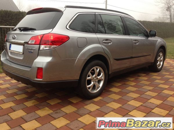 Subaru Outback 2.0D – fotografie 5