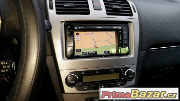 Toyota Avensis 2.2 d4d – fotografie 6